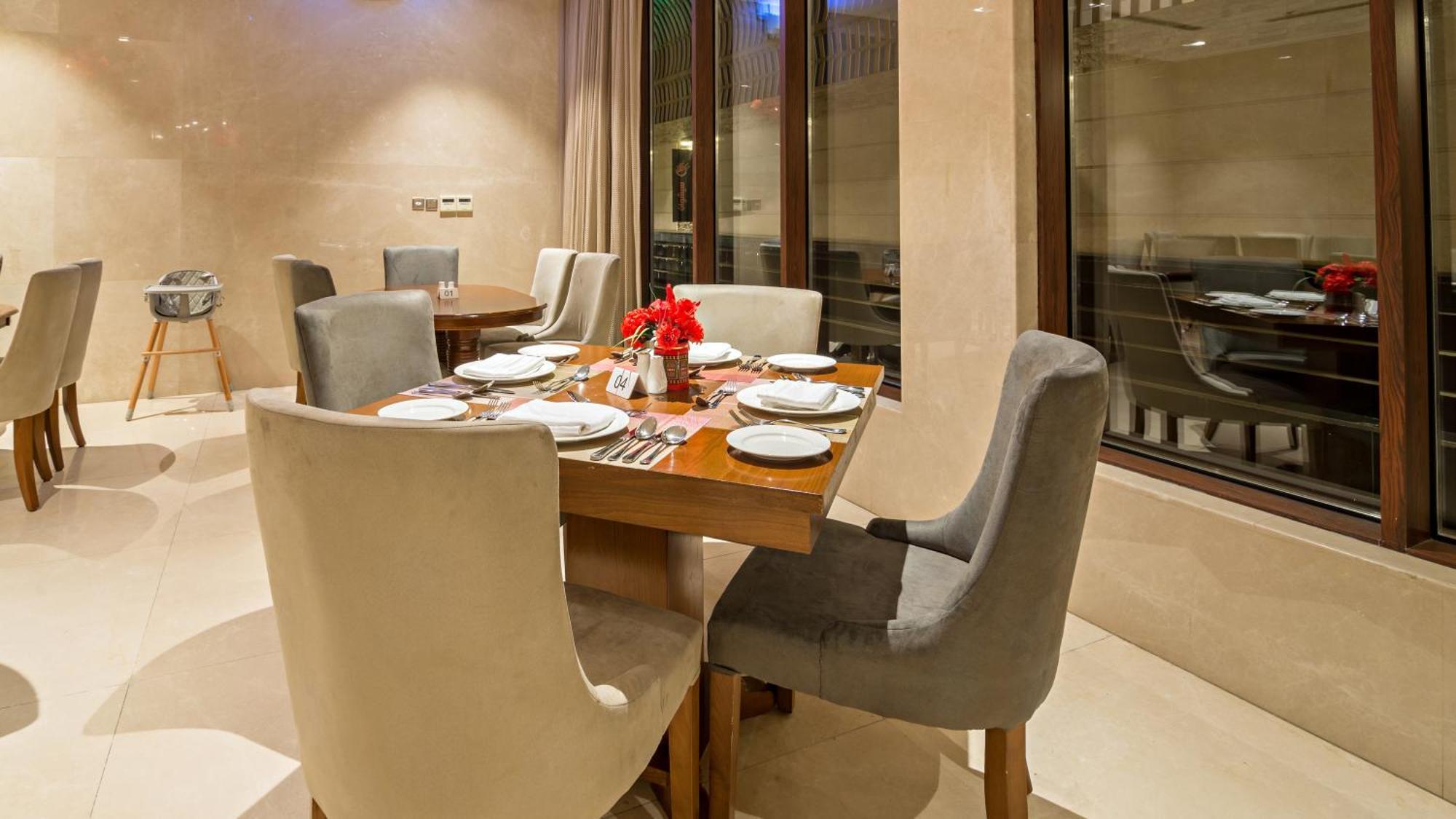 Jiwar Almasi Hotel Djedda Buitenkant foto
