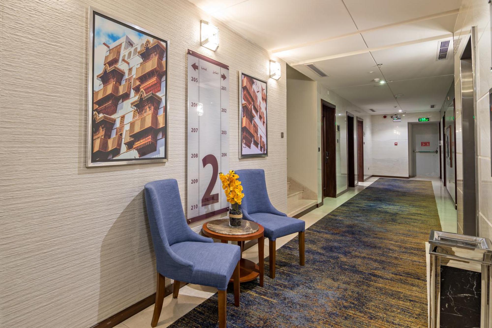 Jiwar Almasi Hotel Djedda Buitenkant foto