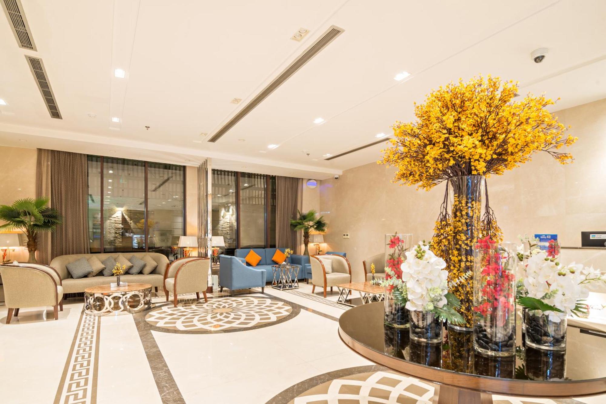 Jiwar Almasi Hotel Djedda Buitenkant foto