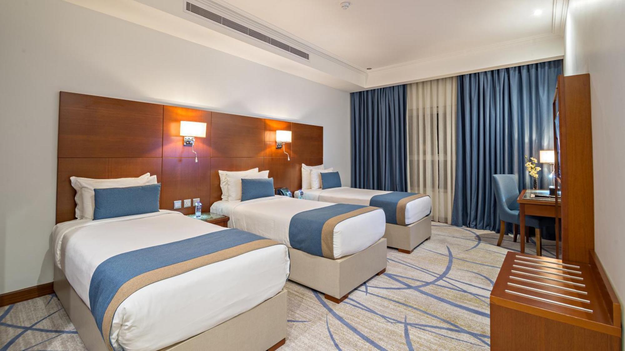 Jiwar Almasi Hotel Djedda Buitenkant foto